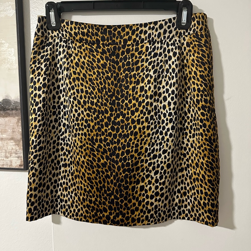 • Dolce & Gabbana Silk Animal Print Skirt •